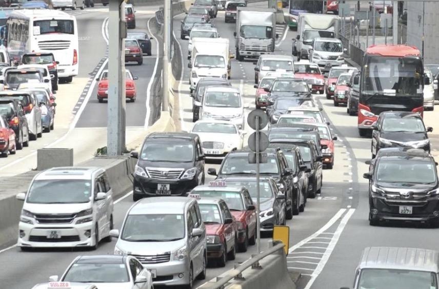 陳帆：私家車首登記稅助交通紓壓