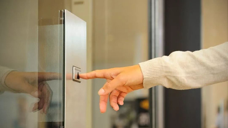 廣東發布節電倡議：3層辦公樓以下停用電梯