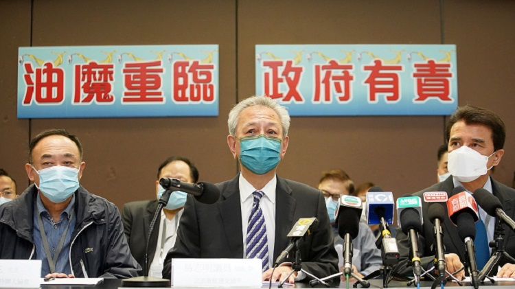 陸路交通運輸業大聯盟促請政府正視油價飆升問題並提供措施支援運輸業界