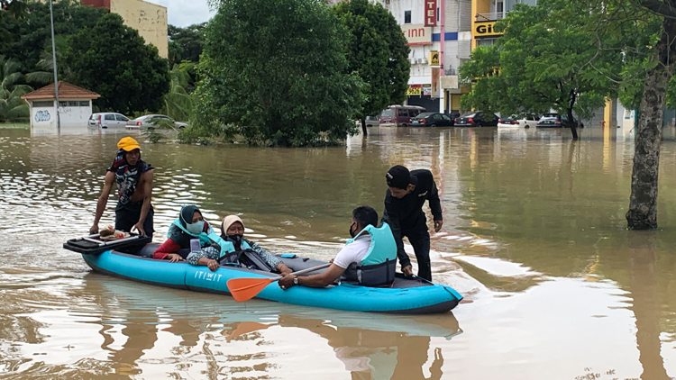 連日強降雨致馬來西亞吉隆坡等地水災