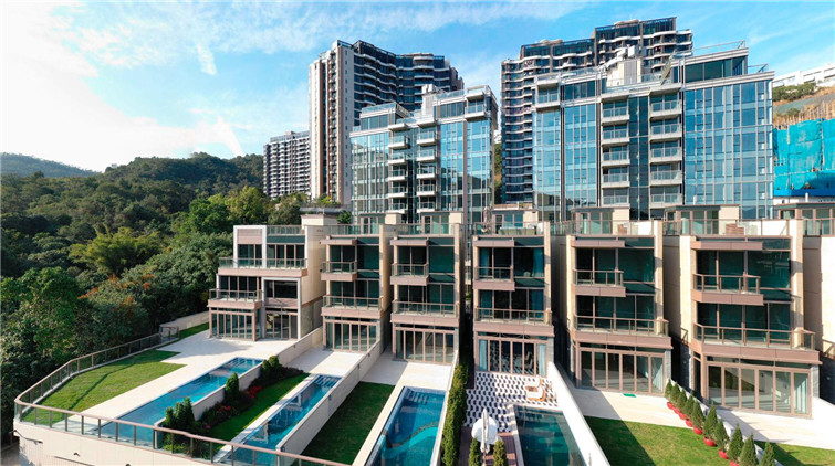 「富豪·山峯」11號獨立屋成交價1.14億元