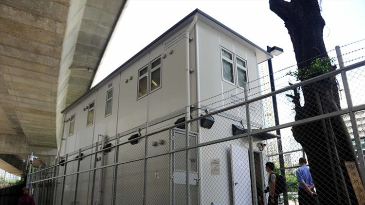 懲教署因疫情發展延長暫停在囚人士親友探訪安排