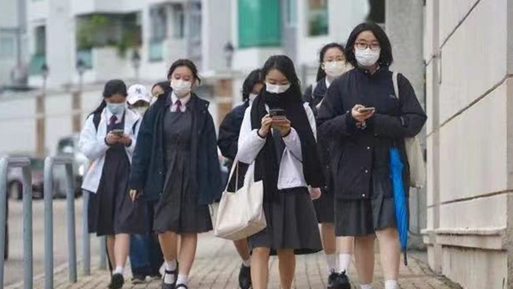 林鄭：暑假提前到3月至4月 爭取文憑試如期開考