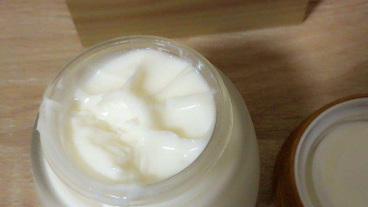 國家藥監局：8批次化妝品檢出禁用原料 多為祛痘產品