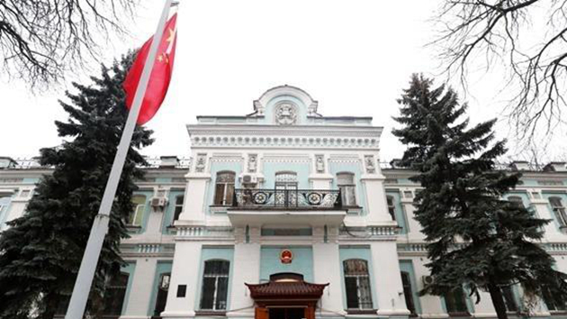 中國駐烏大使館啟動中國公民遠端辦理旅行證應急支援