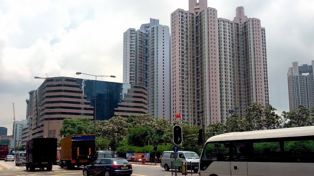 有住戶初確 長沙灣幸俊苑沙田禾輋邨富和樓圍封強檢