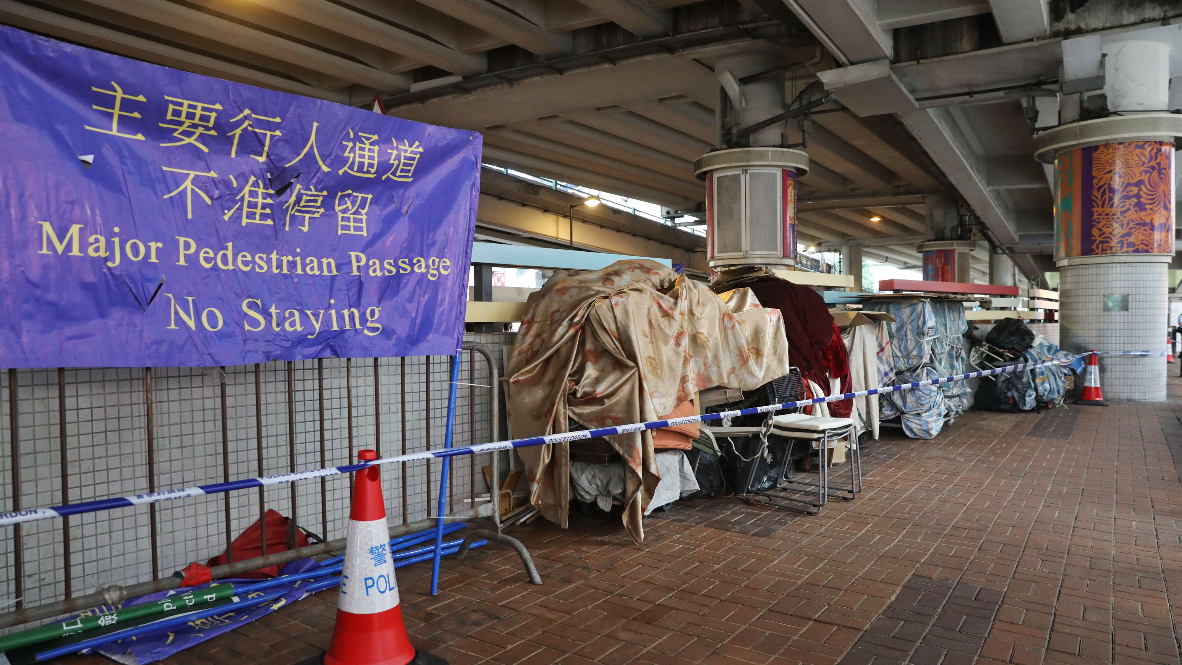 圖集｜本港疫情嚴峻 「驚蟄打小人」轉攻網上