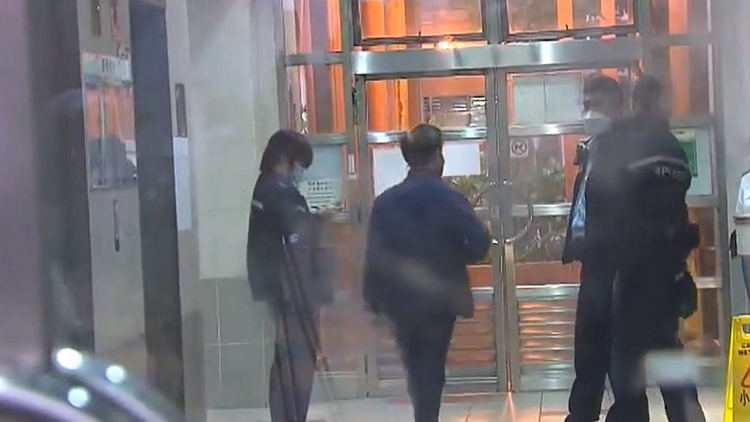 旺角海富苑女子遭殺害 警拘七旬父親調查