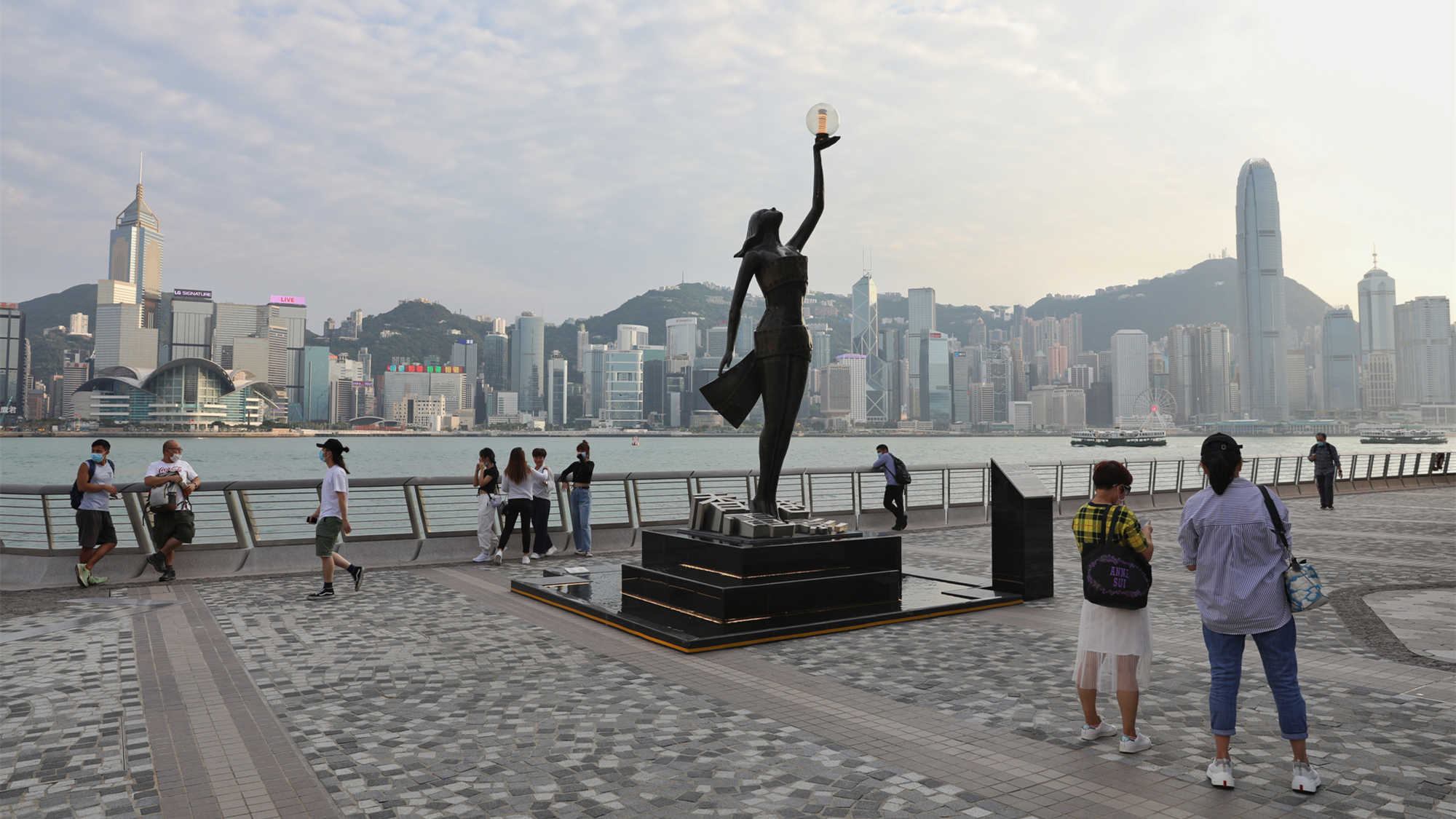 調查指疫情後逾九成港人最想出外旅遊