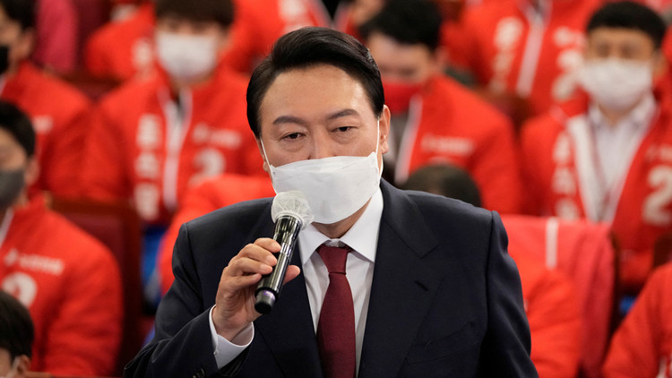 【追蹤報道】韓國當選總統尹錫悅與美國總統拜登通話