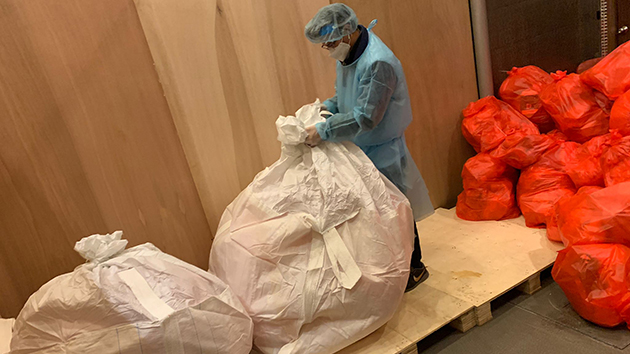 檢疫酒店變垃圾房市民求助 海關抗疫特遣隊全力協調