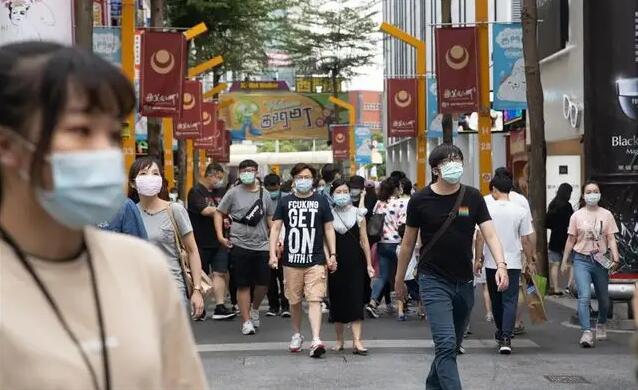 台灣27日新增203例新冠確診 本土病例創今年新高