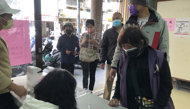 台灣5日本土增216例遍及12縣市 再創今年單日新高