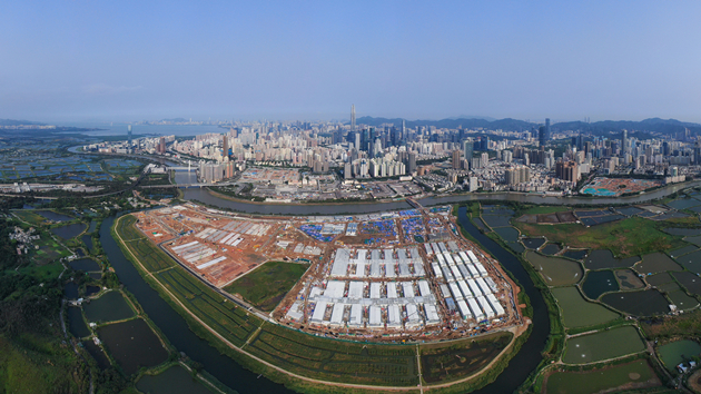  援港建方艙的「港劇迷」：期待香港重新變回港劇里那般繁華熱鬧