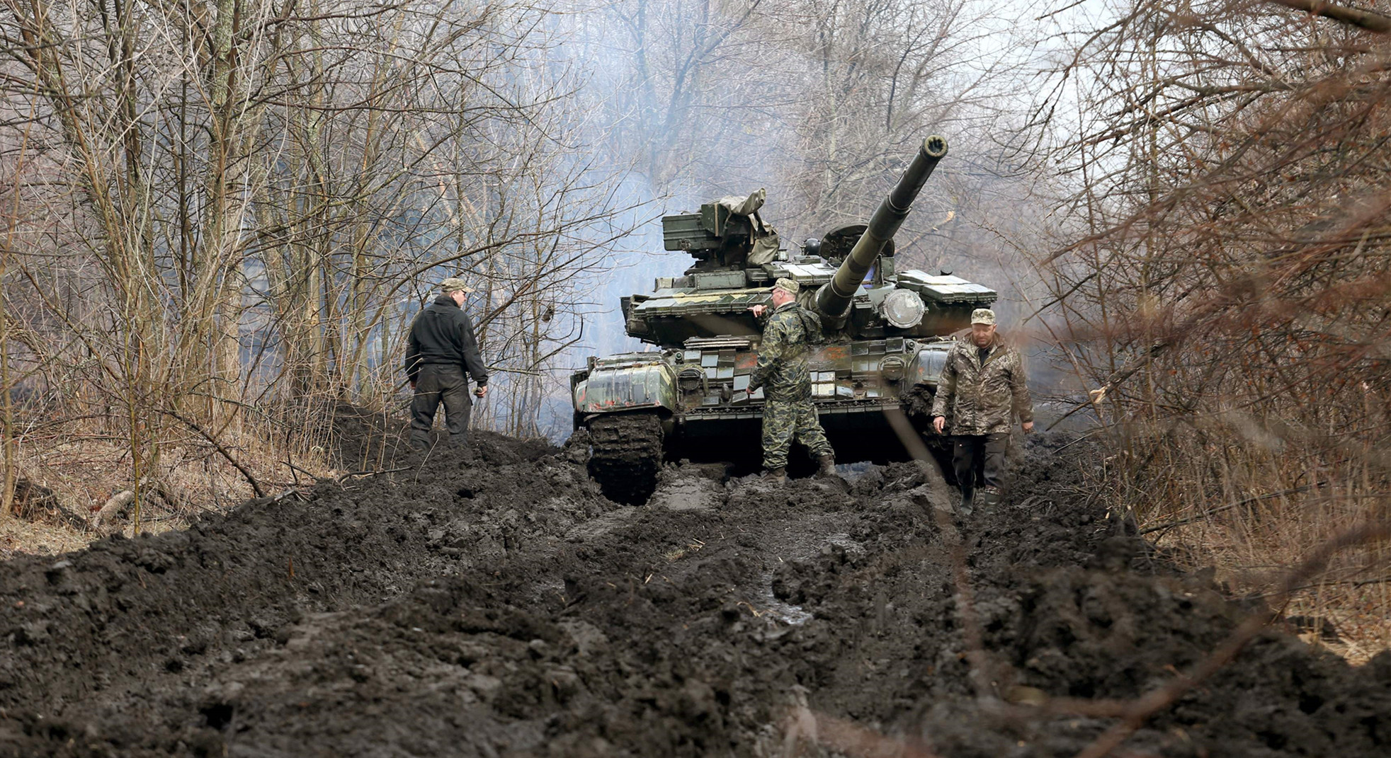 俄軍入侵即溜 烏克蘭數千役齡男性外逃拒參軍