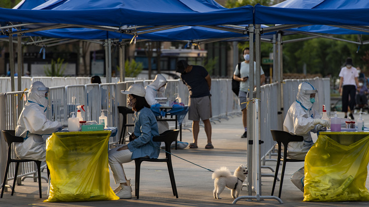 涉中鐵十一局三公司聚集性疫情 4人被刑事立案偵查