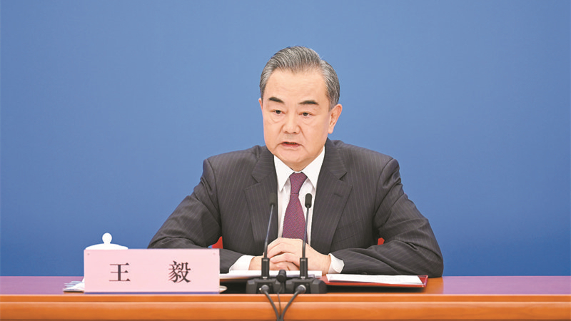 王毅同法國新任外長科隆納通電話 