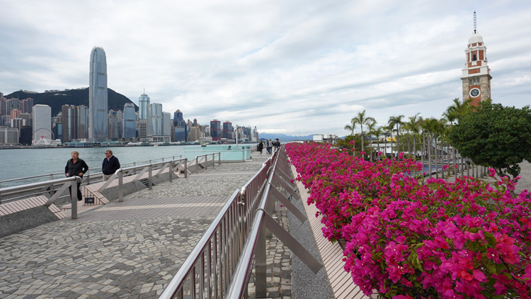 內地對港全面實現貨貿自由化 兩地貿易額25年增6.1倍