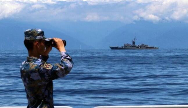 東部戰區接續開展聯合演訓組織聯合反潛和對海突擊行動