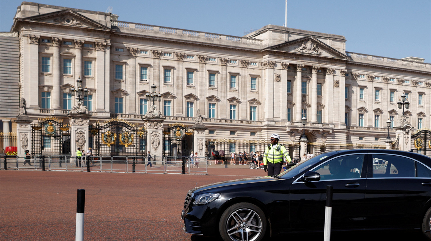 英國女王因健康原因推遲會議 新內閣宣誓就職延後