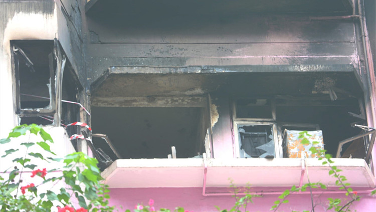 追蹤報道丨灣仔火警兩死者曾爭執 53歲男刀襲89歲翁後疑縱火