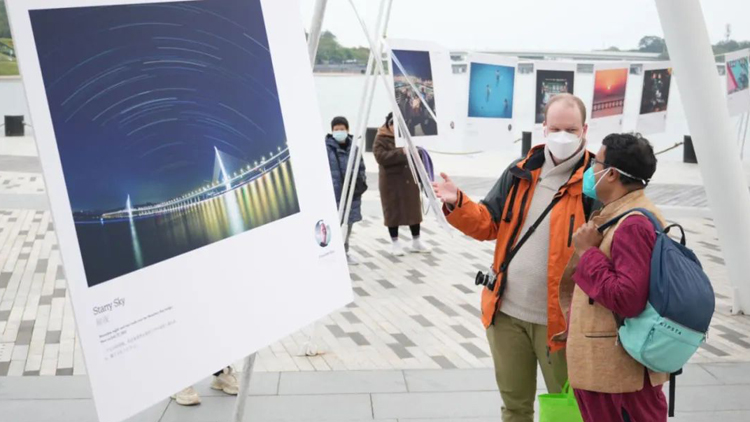 有片 | 老外拍深圳，是這樣的！