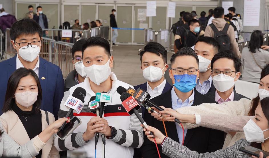 民建聯到深圳灣口岸考察 認為首日通關有序暢通