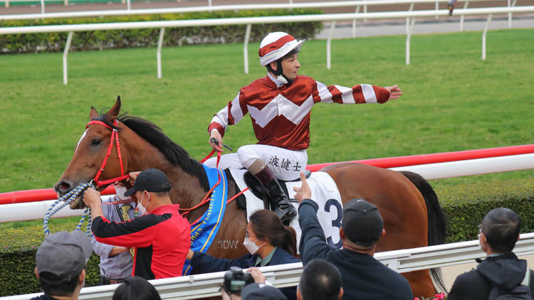 投注額18.68億元創今季新高 好眼光善傳香江分奪錦標