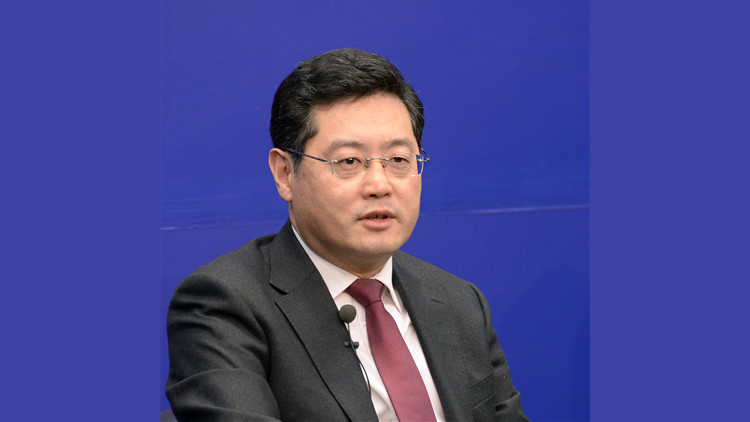 秦剛同韓國外長朴振通電話