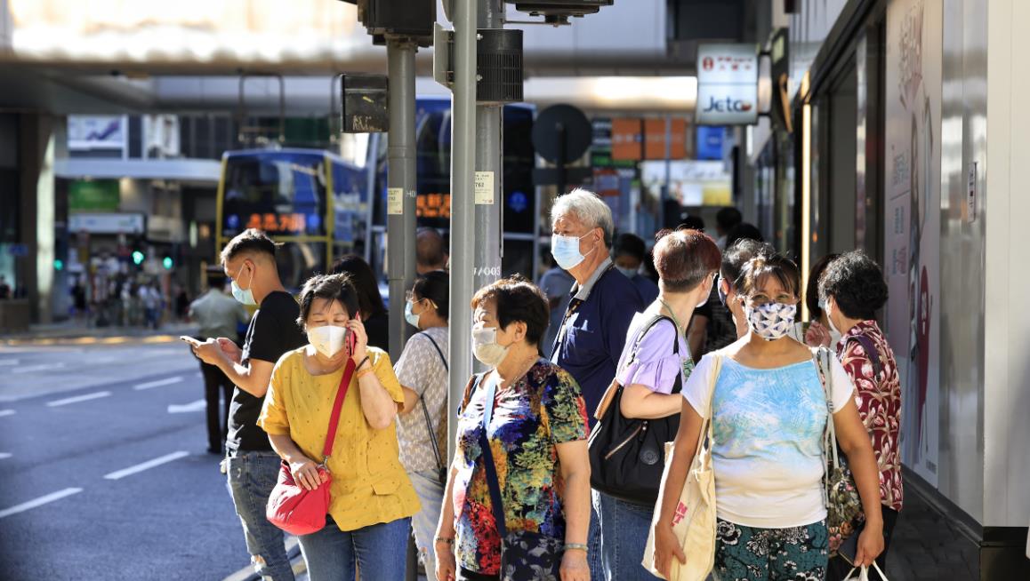自由黨倡上半年派完消費券 下半年旅客來港可自力更生