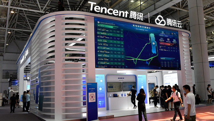 騰訊去年少賺16% 上季經調整盈利升19% 息2.4港元