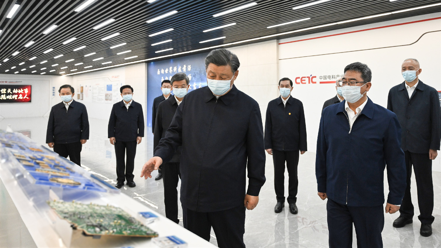 習近平在石家莊市考察調研