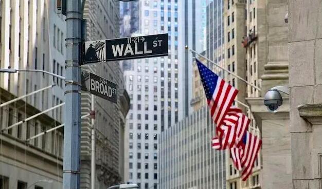 中誠信國際將美國主權信用級別下調至AA+g