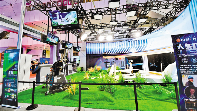 直擊文博會丨全數字虛擬動捕技術攝影棚人氣超高 可一鍵切換拍攝場景