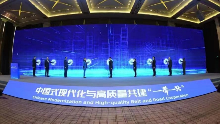 2023「看中國 聽世界」論壇在深圳舉行