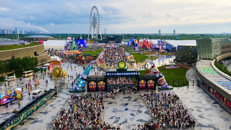 突破100萬！第二十三屆哈爾濱國際啤酒節運營30天接待遊客數達101.4萬人次！