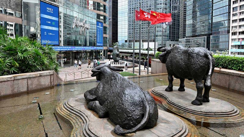 香港四新股首掛齊齊潛水