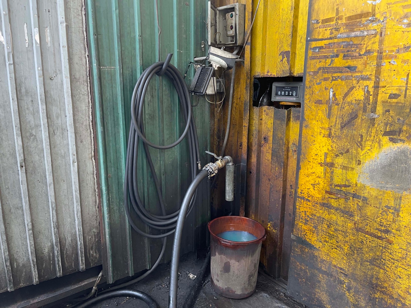 1629803905293123.jpg 1629803905293123.jpg