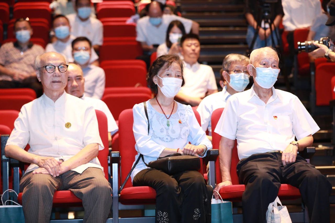 1631428984340809.jpg 1631428984340809.jpg