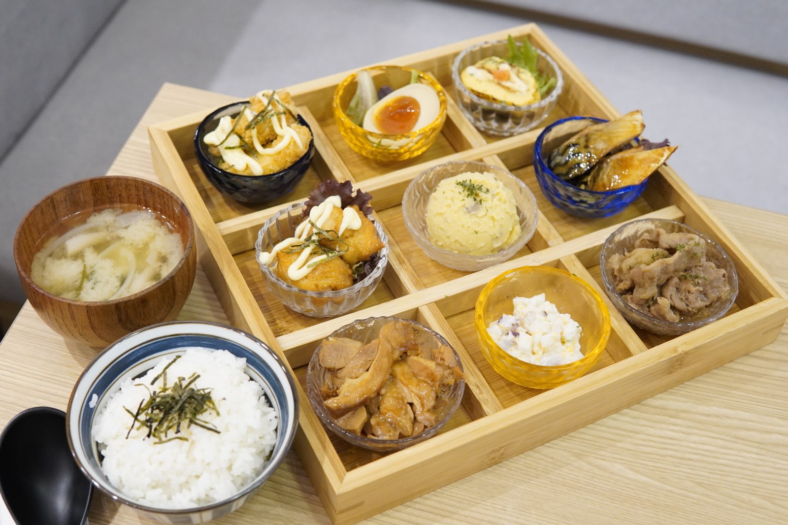 1632483891515186.jpg 1632483891515186.jpg