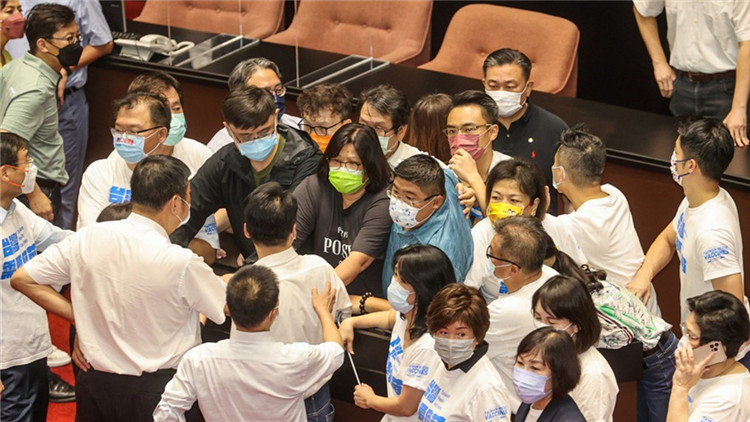 1632810666326999.jpg 1632810666326999.jpg