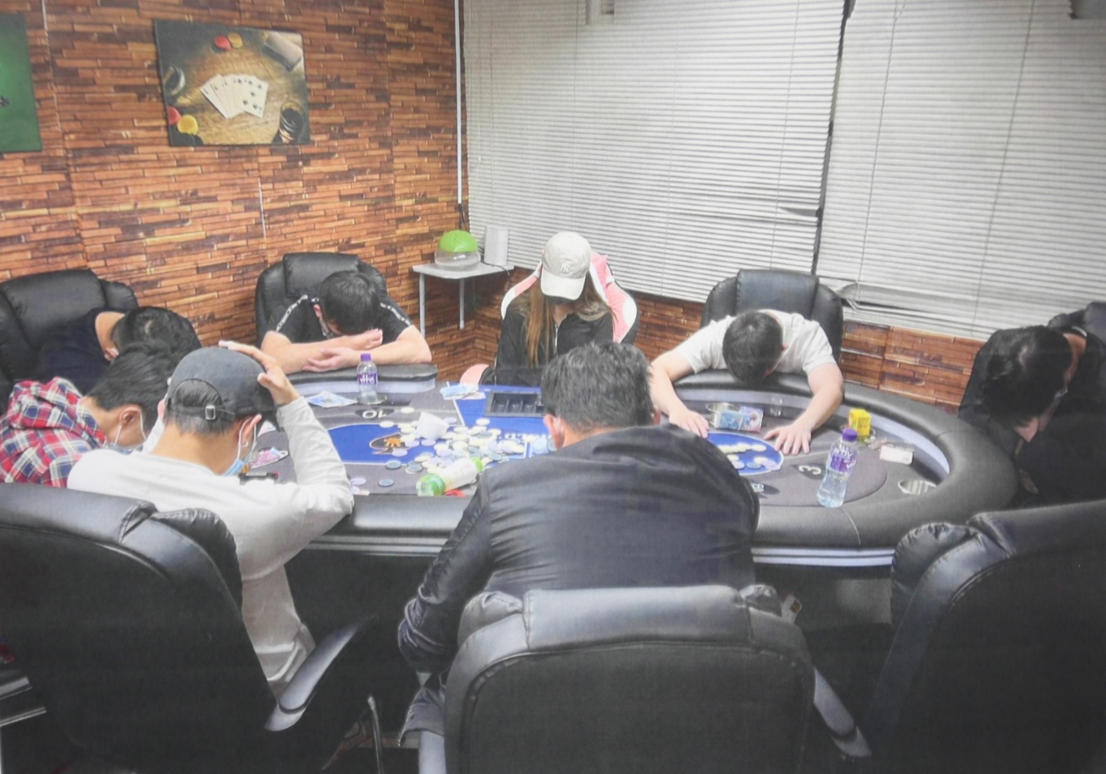 1634893532197342.jpg 1634893532197342.jpg