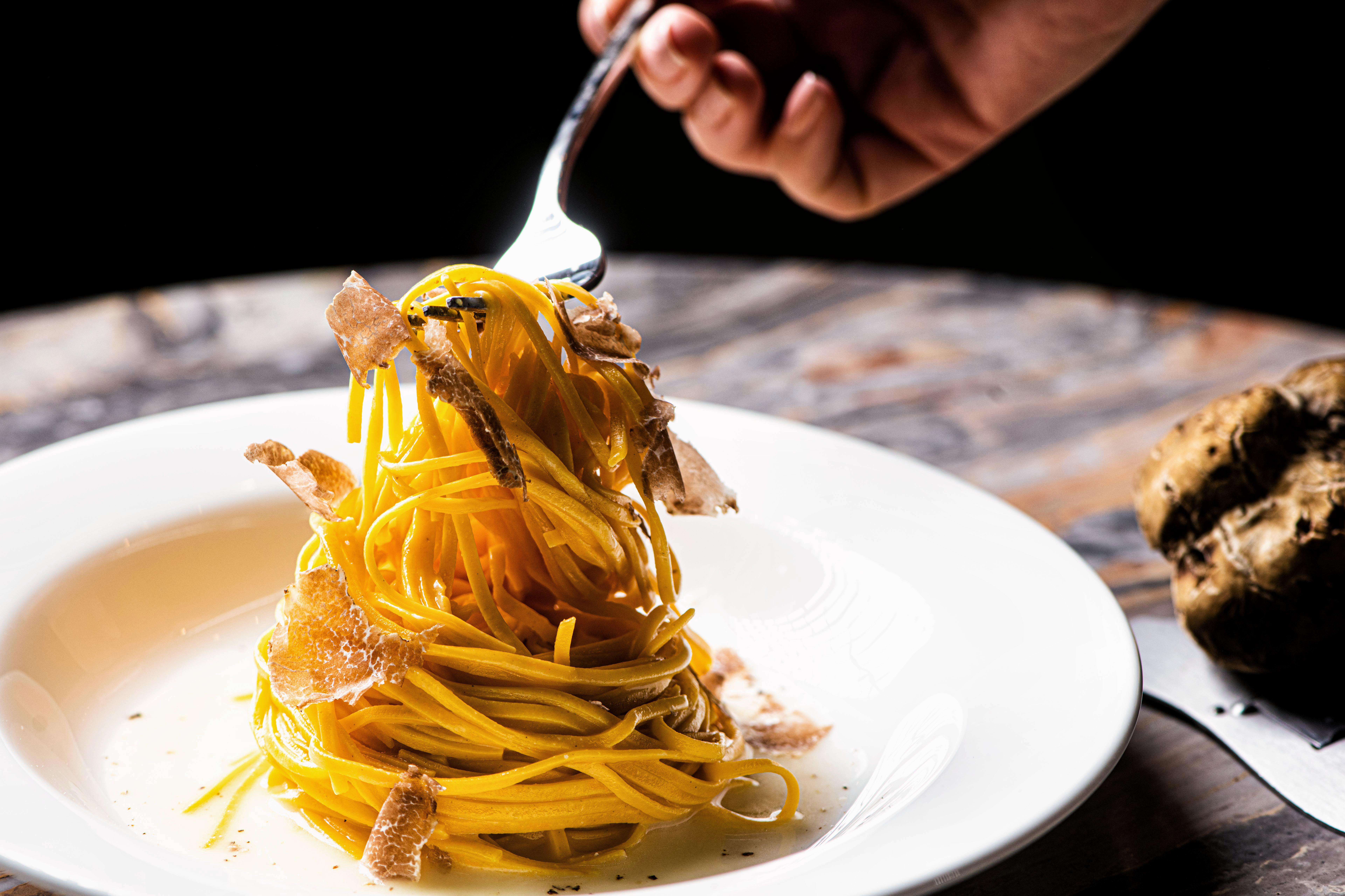 The Hari HK - Lucciola - Tajarin Al Tartufo.jpg