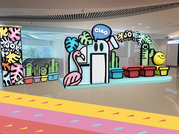 5月全新打造「JOY@MOKO」大型互動打卡裝置 正能量笑臉圖案發放無限歡樂氣氛.jpg