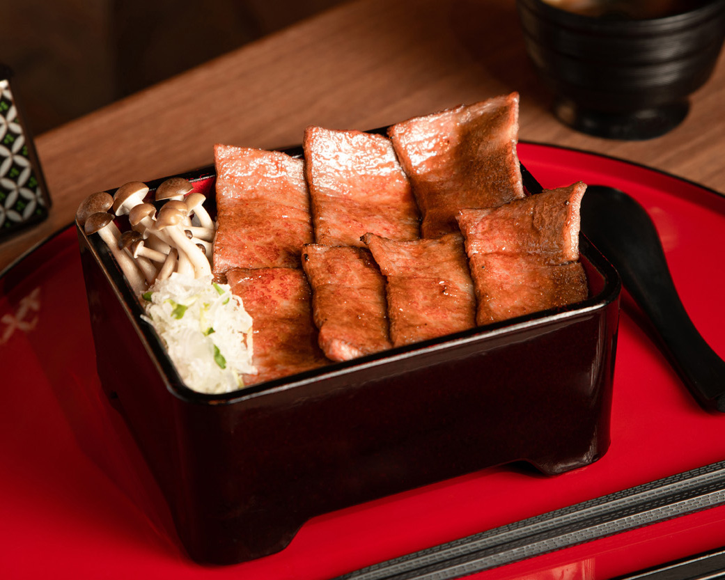 旺角MOKO新世紀廣場雲集近40間中西式國際食肆_ 炙宴.jpg