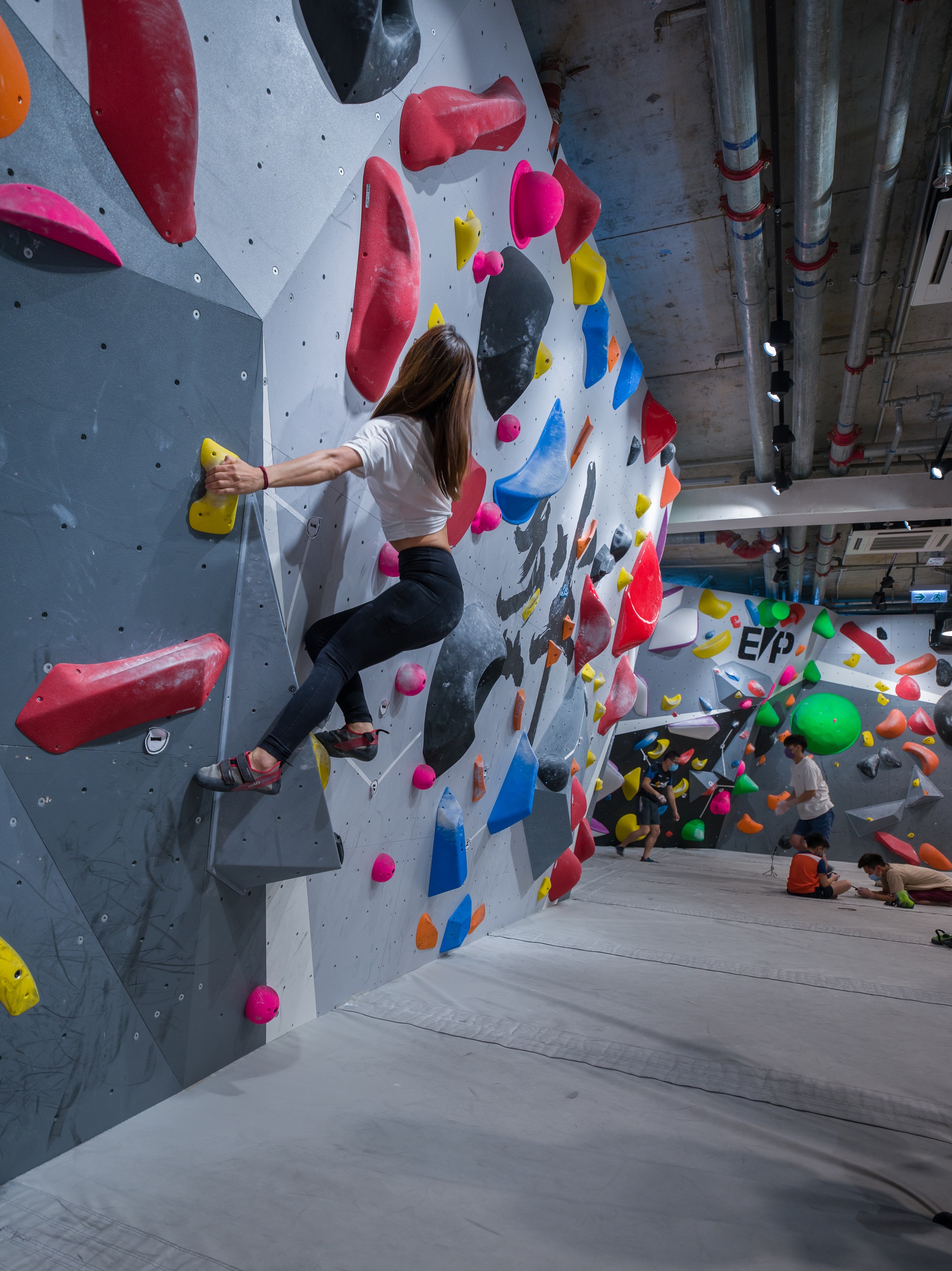 16_OceanPopWalk海天晉滙_KizunaClimbingGym (1).jpg