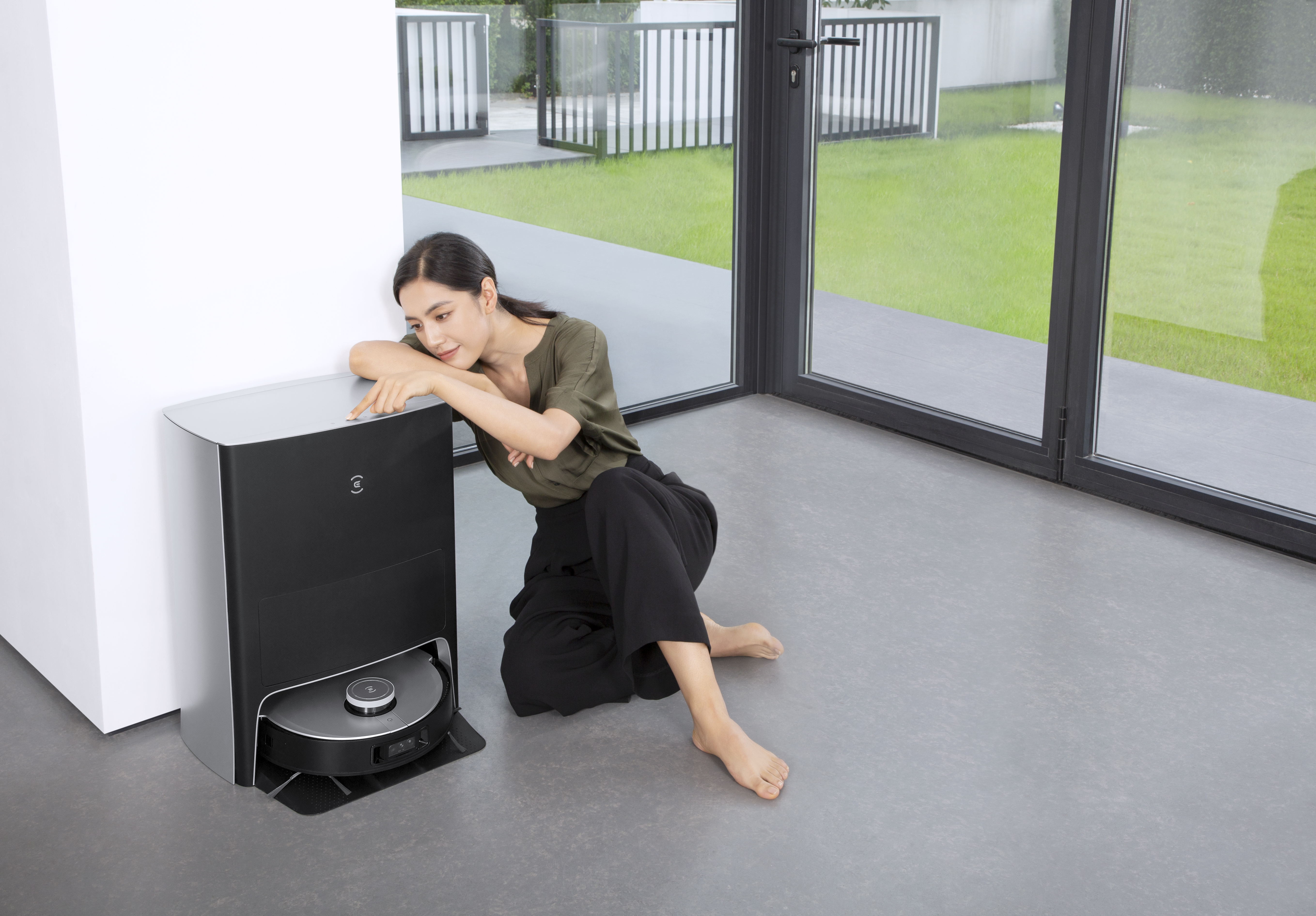 DEEBOT X1 OMNI_ZAHA X AVATAR (7).jpg