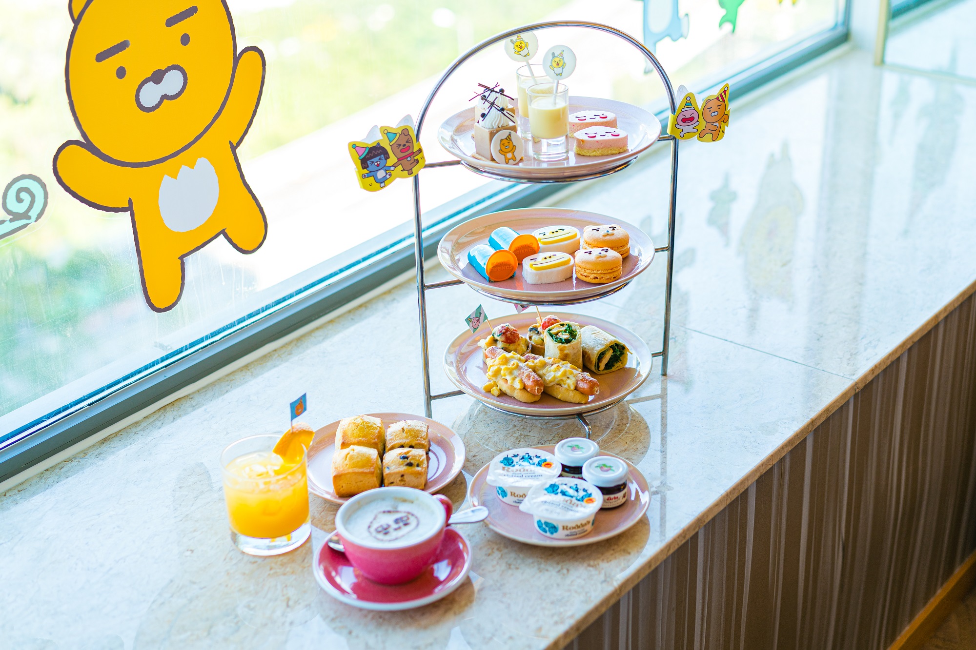 KAKAO FRIENDS主題雙人下午茶2.jpg