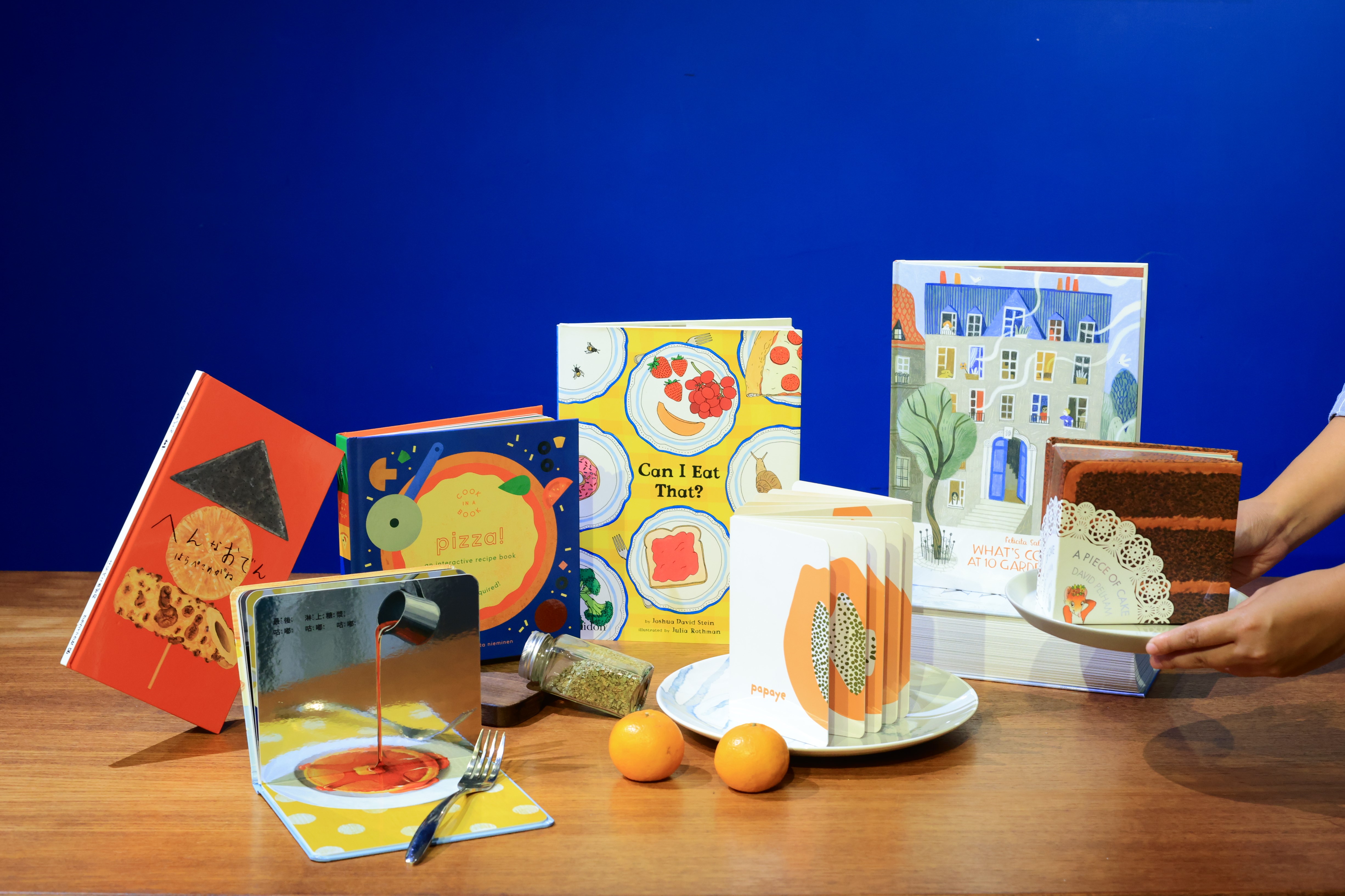 PMQ Picture Book Exhibition 2022_05_Reading Zone.JPG