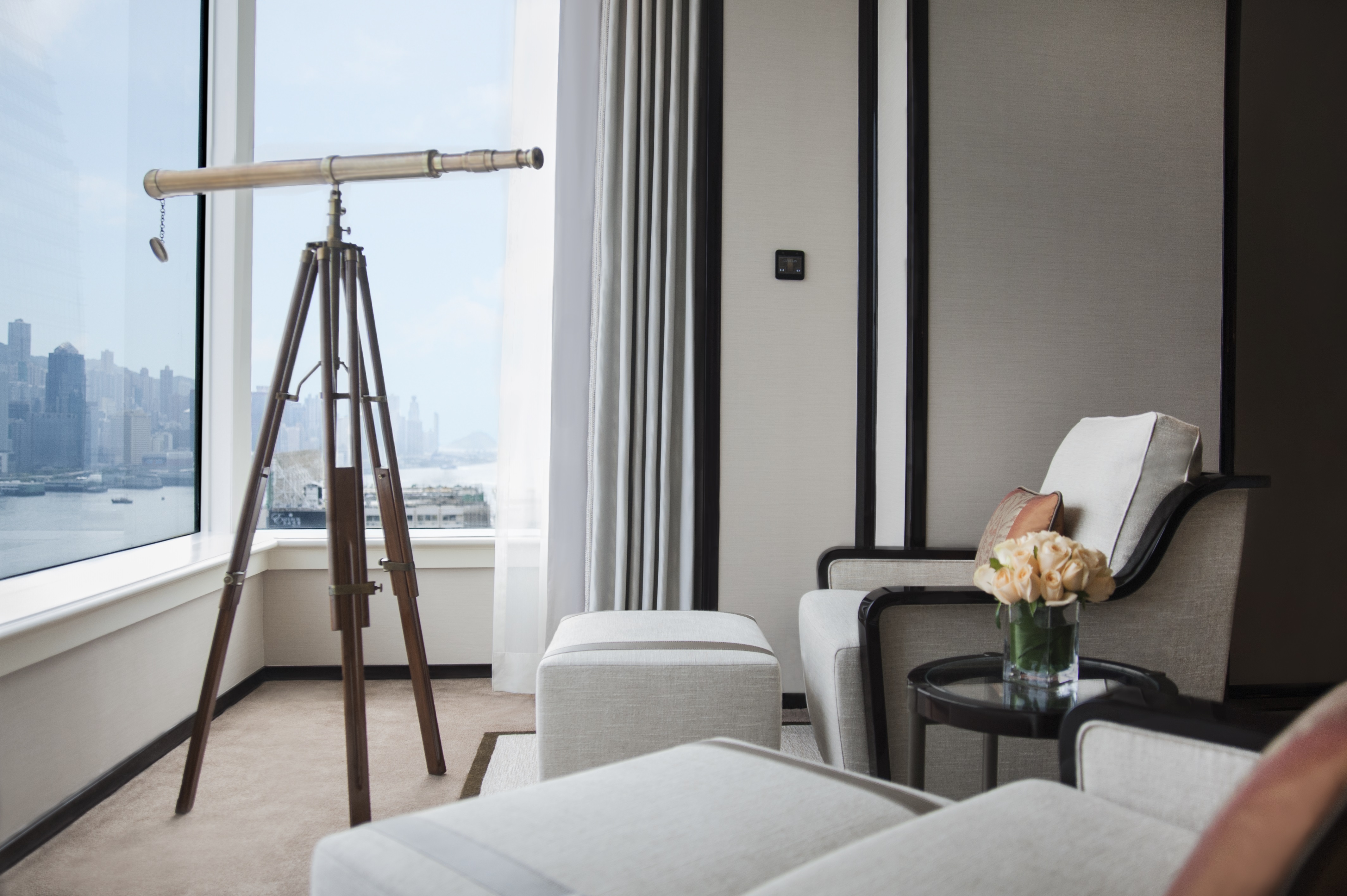 Grand Deluxe Harbour View Suite - Corner Window.jpg